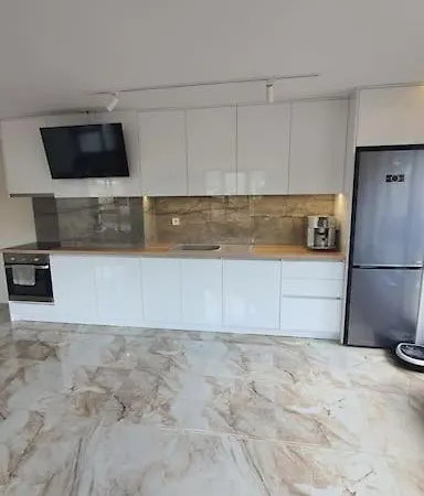 Panorama View *